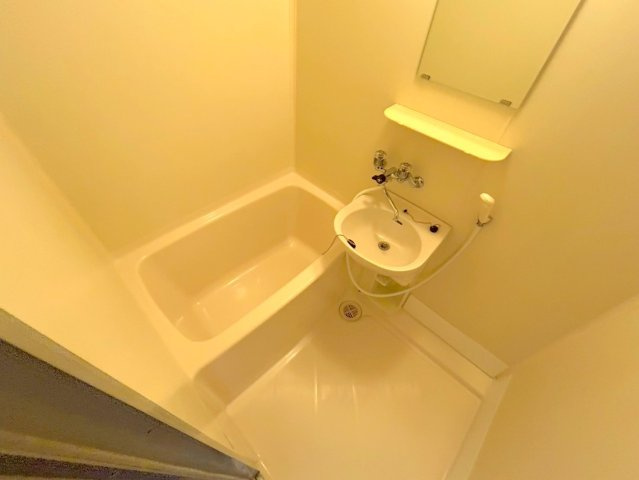 上新庄グランドハイツ北の浴室