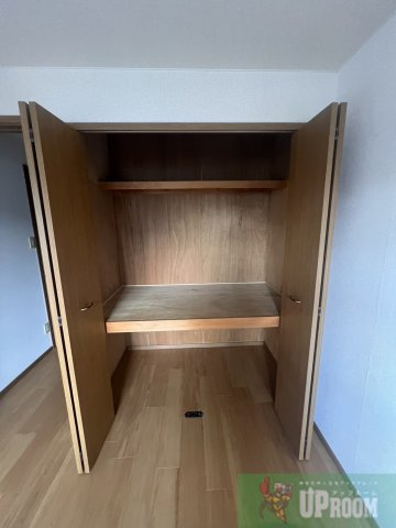 フラワーハイムの収納