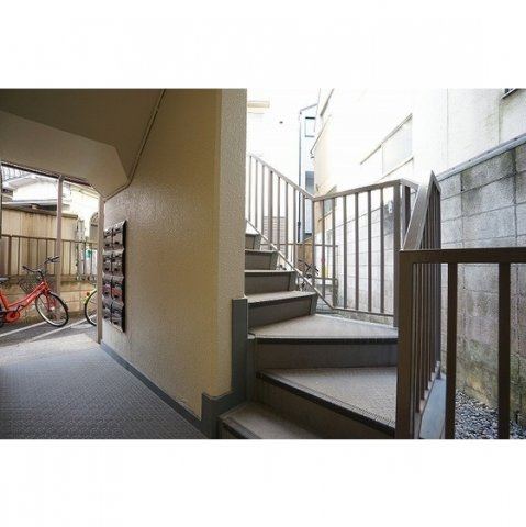 ＳＴハイム千鳥の外観|エントランス共用部