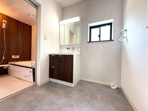 【独立洗面台】