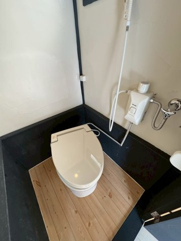 三葛アパートのトイレ