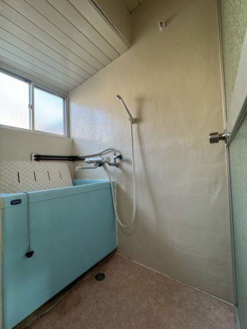 三葛アパートの浴室