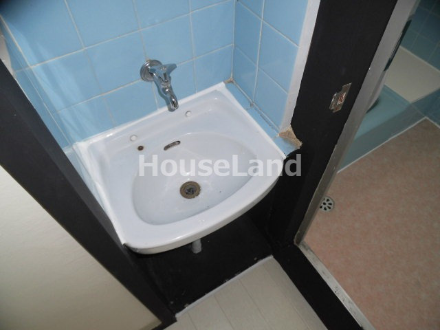 三葛アパートの洗面所