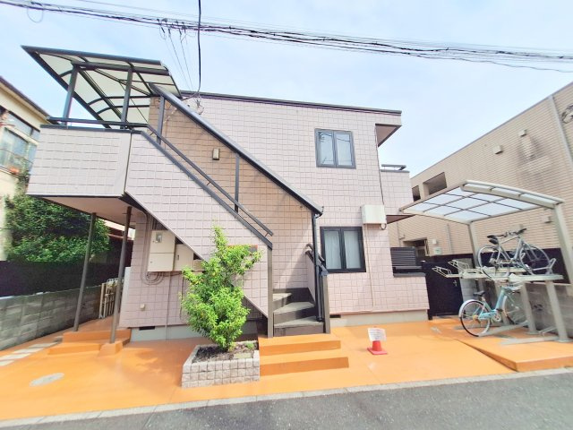 サンローズのエントランス