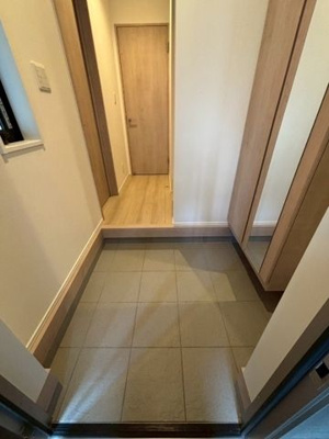 【玄関】 | 太田窪（南浦和）戸建て２号棟