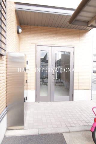サンモールのエントランス