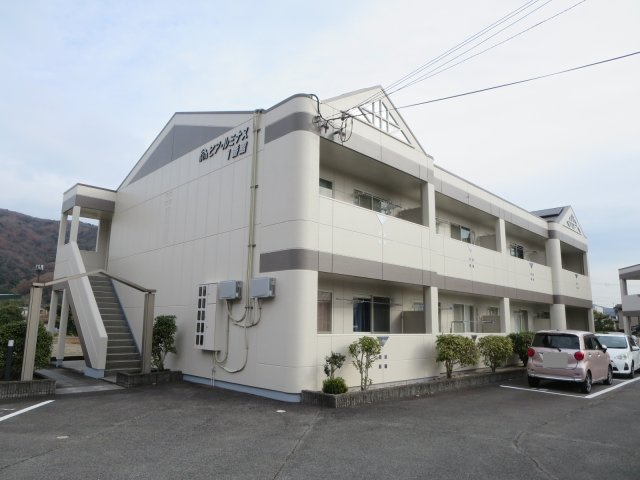 姫路市書写のアパートの外観