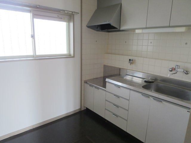 姫路市書写のアパートのキッチン