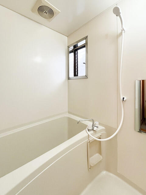 メゾンヒロの浴室