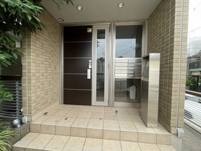 【エントランス】 | トレビナアヤカ