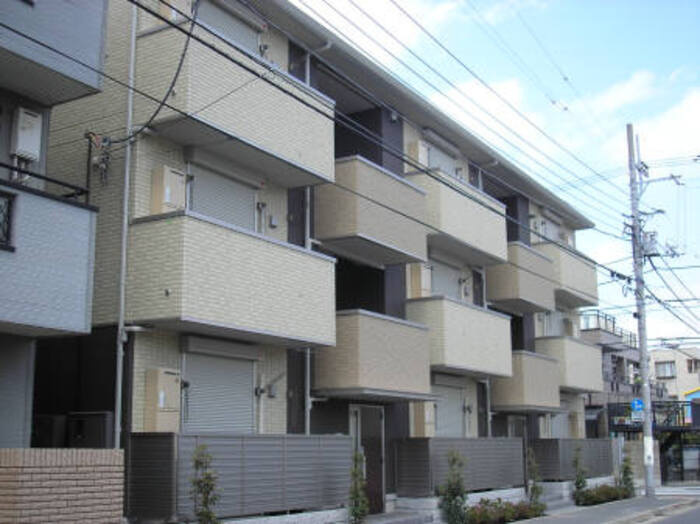 E.I.レジデンス　Bの外観