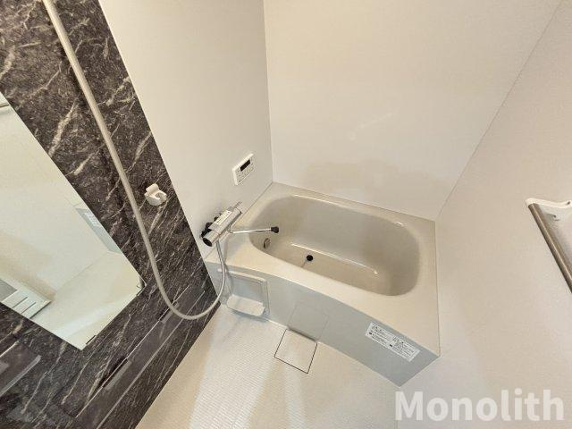 クリエオーレ南上町の浴室