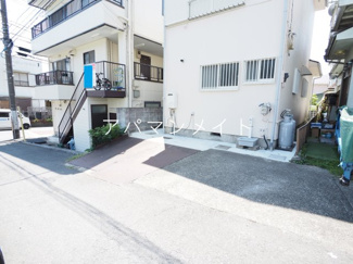 【駐車場】 | 軽自動車がとめられます