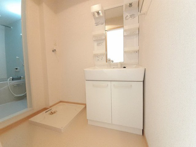 【洗面所】 | メゾン・カルム・Ｍ | 忙しい朝には欠かせない洗面所です