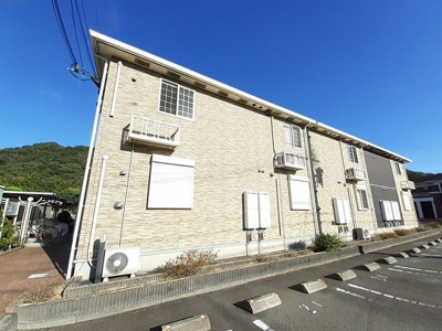 【外観】 | ノイ・フリーデＢ | 外観もきれいです