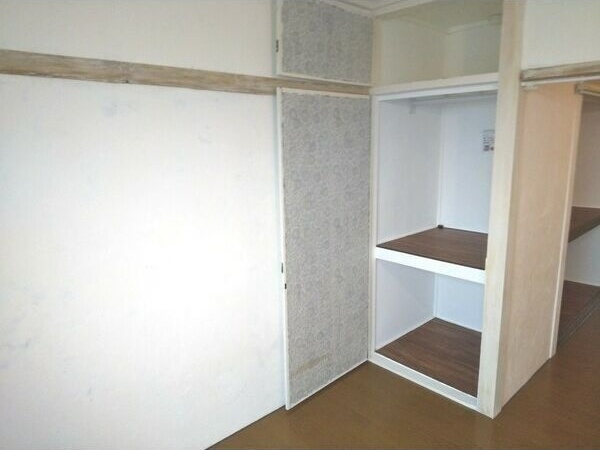 コンラッド長瀬の収納