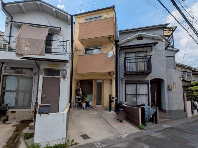 太秦多藪町の前面道路含む現地写真
