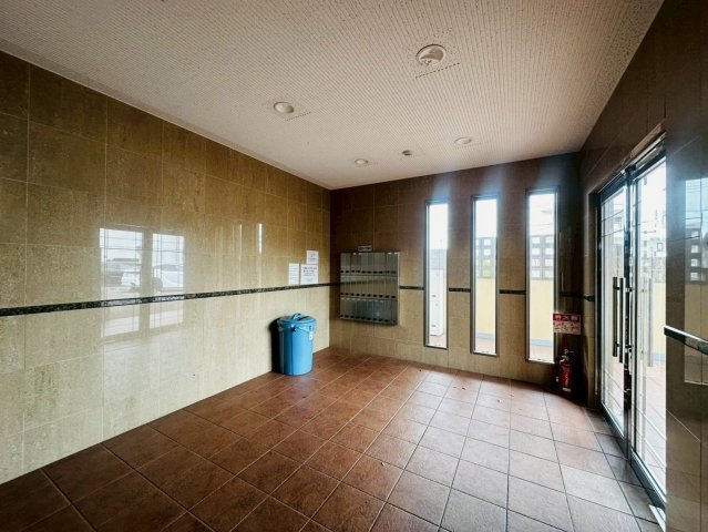 グレイスコートのエントランス