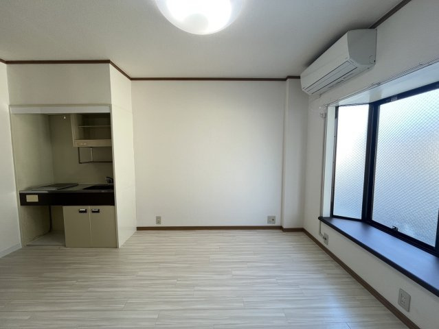 アリタマンション長瀬の居間・リビング