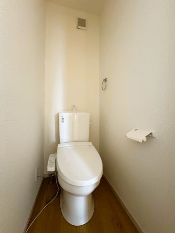 鶏冠井町沢ノ東のトイレ