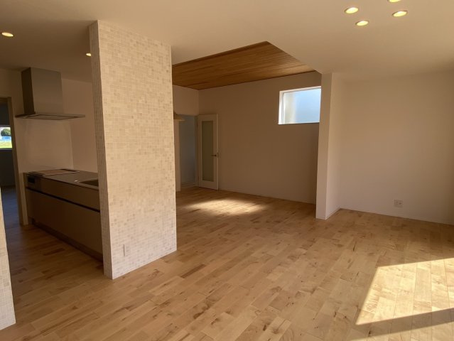 西条市飯岡　中古住宅のその他