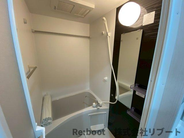 Alivis船橋Eastの浴室