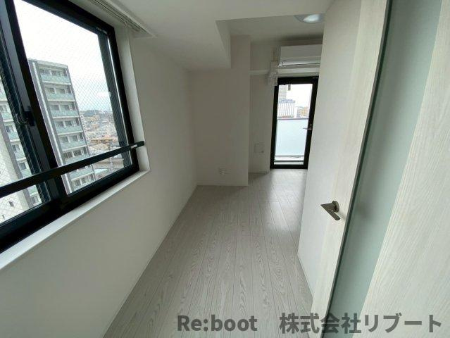 Alivis船橋Eastの居間・リビング