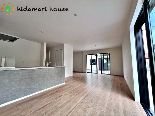 上尾市上10期　新築戸建　グレイス01の居間・リビング