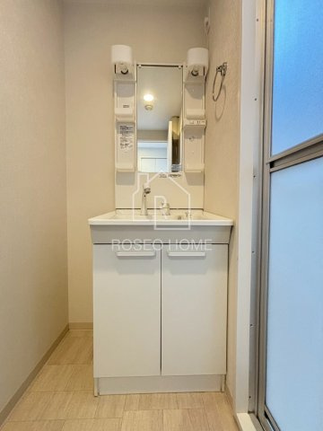 サニーハウス南堀江の洗面所