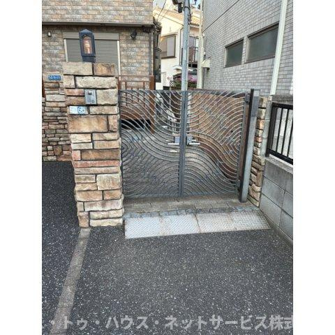 柏市旭町2丁目貸家のエントランス