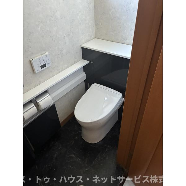 柏市旭町2丁目貸家のトイレ