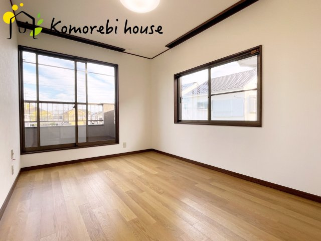 鴻巣市宮前　中古一戸建ての寝室|落ち着いた色調の寝室です