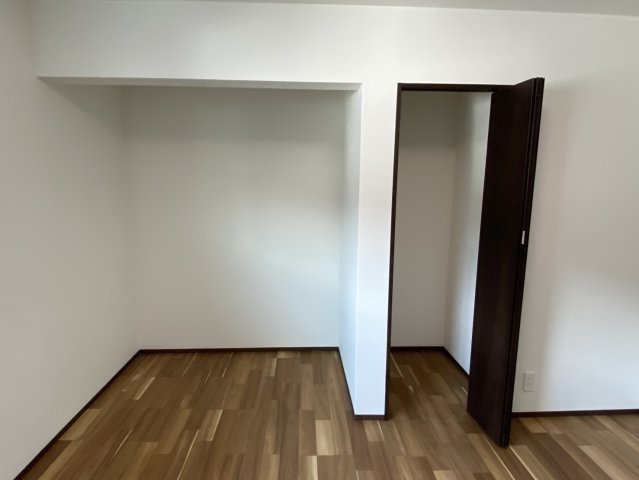 西条市福武甲　中古住宅の収納