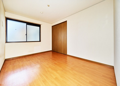 【洋室】 | セピアコート | 6帖洋室