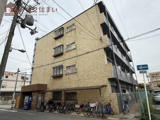 ハイム長井の外観