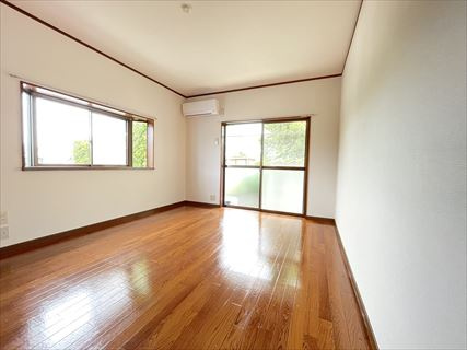 リバーサイド関根の居間・リビング|使いやすい居間です