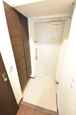 【玄関】 | ステディ三宮