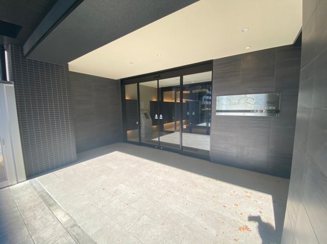 ディアレイシャス鶴舞公園　名古屋市賃貸　仲介手数料無料のエントランス