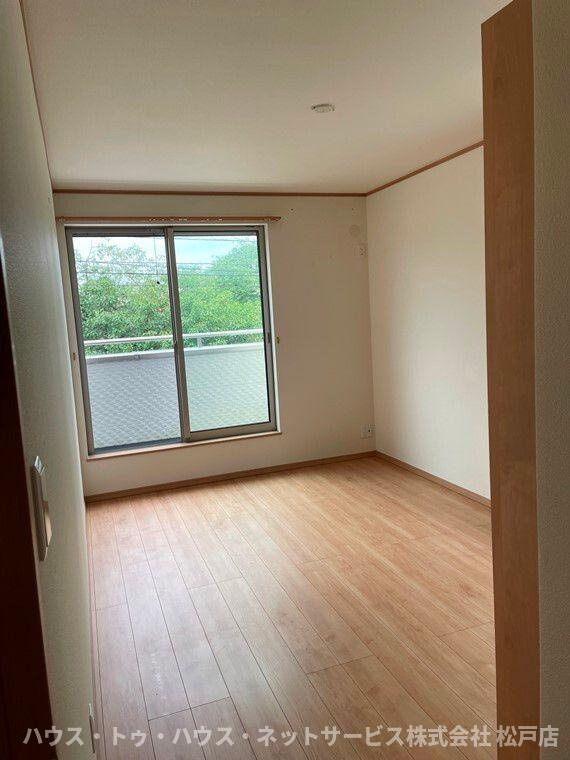 下矢切戸建の寝室