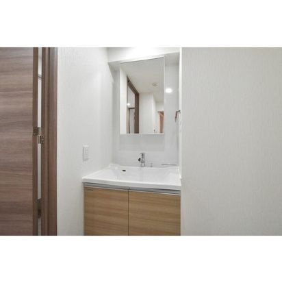 トレステラレジデンス押上の独立洗面台