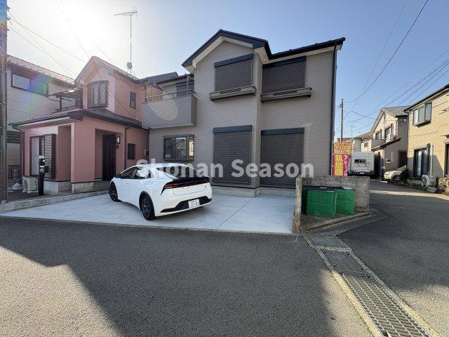 【間取り】 | 全室南向き・プライバシーが守れる２方（東・北）道路に面した角住居◎
リビング繋がりの和室は育児・家事に使い勝手良く、２方から出入り可能なので来客用の寝室にもピッタリです♪