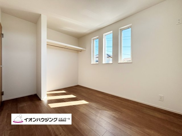 収納完備！洋服がたくさんあっても安心♪FP相談無料！不動産を購入検討される際には、是非一度専門家に相談されてみてはいかがでしょうか？