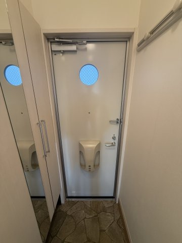 レセンテG・Tの玄関