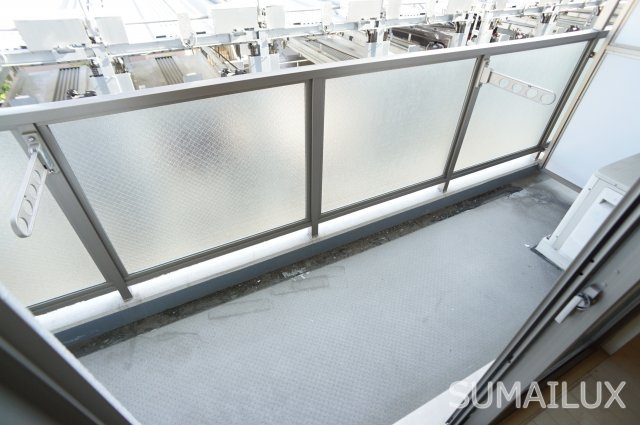 熊本市中央区新町４丁目の賃貸マンションのバルコニー