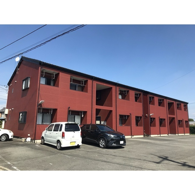 ジャストハイツB