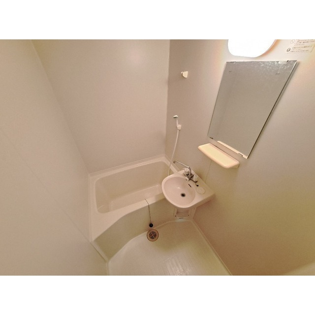 ジャストハイツBの浴室