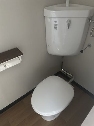 堀冬木ビルのトイレ