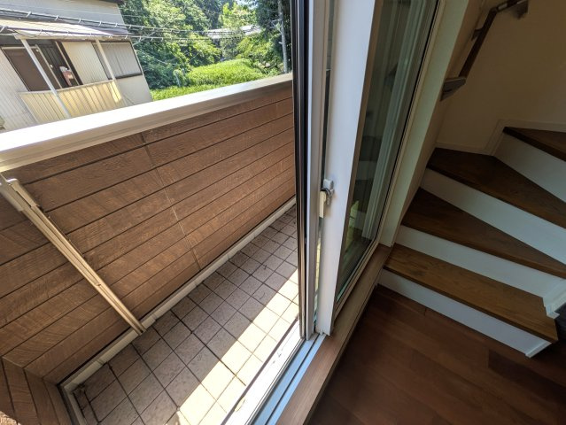 住林の注文住宅な【緑区鴨居町】中古戸建のバルコニー|バルコニー付きです