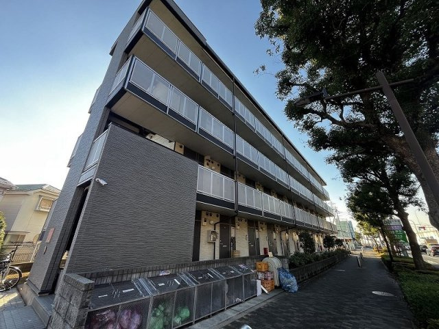 レオパレスプレシアの外観