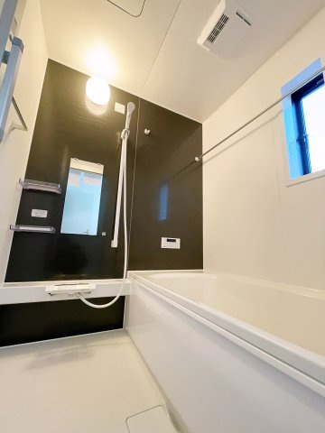 新築戸建・建売　郡山市大槻町字三角田　CRADLE GARDEN　全5棟の浴室|浴室乾燥機付きで雨の日や花粉の時期でも室内干しができるので安心です！